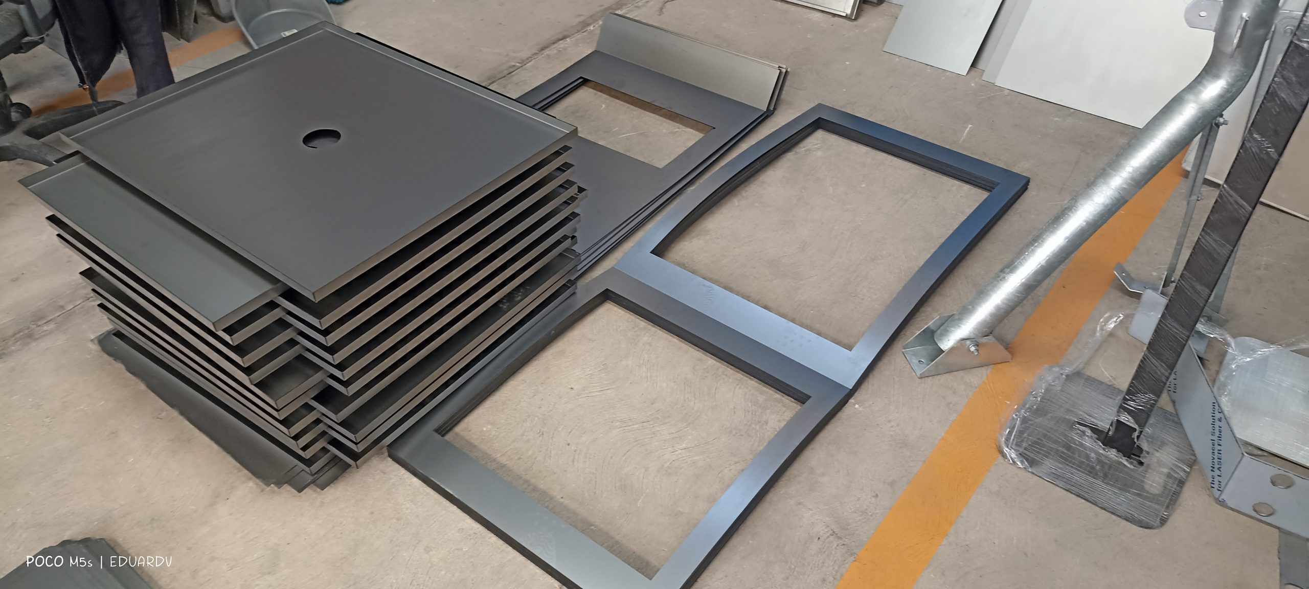 kiosco-de-gasolineria-fabricado-a-medida