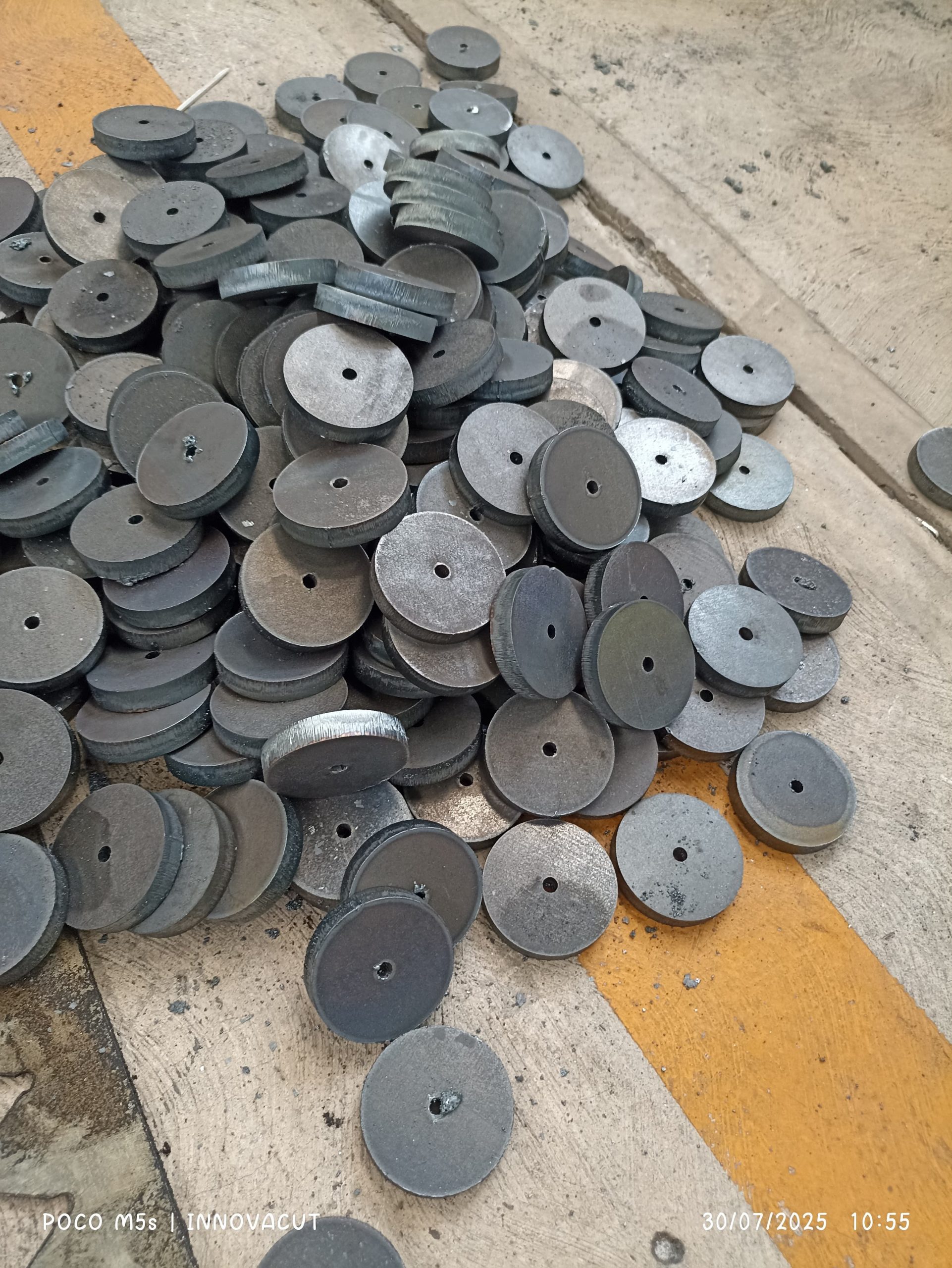 Placa-de1/4-en-corte-láser